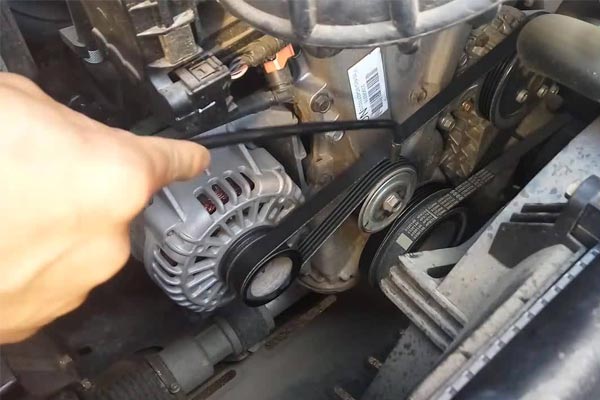 沂南转速传感器的工作原理是什么？